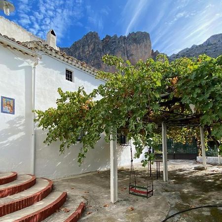 Cortijo El Chorreadero En Parque Natural Sierra De Cazorla Los Rosales  Buitenkant foto